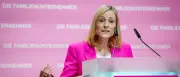 Familienunternehmer fordern: Sommerpause des Bundestags streichen