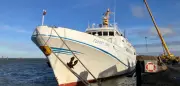 Fähre »Funny Girl« vor Helgoland manövrierunfähig – 60 Passagiere an Bord
