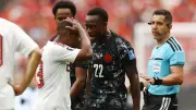 Fifa sperrt Katars Madibo nach Beinbruch-Foul für fünf Spiele