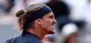 French Open: Zverev besiegt Mensik und steht im Finale