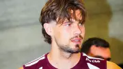Fynn Otto: Warum der Abwehr-Riese auf die Bundesliga verzichtet