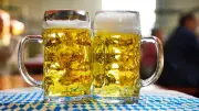 Grüne fordern strengere Regeln gegen Alkoholkonsum in Deutschland
