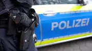 Großaufgebot der Polizei in Rendsburg: Mann mit Waffe in Bar gemeldet