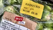 Großbritannien: Preisdeckel für Supermärkte sorgt für hitzige Debatte