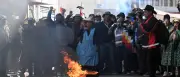 Indigene Bauern legen La Paz lahm: Bolivien droht mit Militär