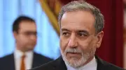 Iran hält Kommunikationskanäle zu USA offen und warnt Israel vor Angriffen