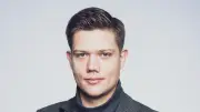Jasper Bitter: Redakteur mit Fokus auf Wirtschaft und Technologie