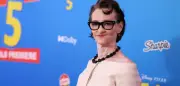 Joan Cusack nach elf Jahren Pause zurück auf dem roten Teppich