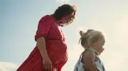 Kinder und Feminismus: Warum die Geburtenrate trotz besserer Betreuung nicht steigt