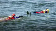 Kölner Feuerwehr warnt vor Lebensgefahr beim Baden im Rhein