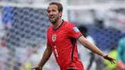 Kurioser Kane-Jubel: England-Star vergisst Kapitänsbinde beim 2:0-Sieg