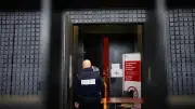 Lebenslange Haft für deutschen „Maskenmann“ wegen Mordes in der Bretagne