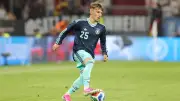 Lennart Karl enthüllt Schienbeinschoner-Geheimnis mit Messi