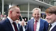 Maaßen provoziert bei AfD-Kongress: „Gruß an die Spitzel“