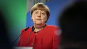 Merkel verteidigt Atomausstieg und warnt vor Vergessen des Klimawandels