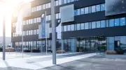 Mitarbeiter finden Leichenteile statt bestelltem Kunststoff