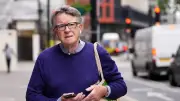 Neue Akten belasten Mandelson: Brisante Mails an Epstein enthüllt