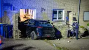 Opel kracht in Küche: 19-Jähriger verliert Kontrolle in Essen
