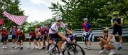 Pogacar gewinnt Tour-de-Suisse-Auftakt mit Solo-Sieg