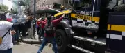 Polizei setzt Tränengas gegen protestierende Lehrkräfte in Mexiko ein