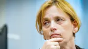 Prien: Keine digitalen Geräte für Kinder unter drei Jahren