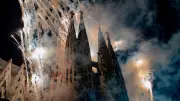 Sagrada Família: Papst weiht höchsten Kirchturm der Welt ein