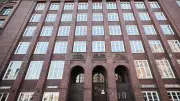 Sanierung der Hamburger Finanzbehörde: Zeit- und Kostenplan eingehalten