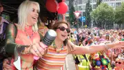 Schlagermove 2026 in Hamburg: BILD-Truck führt Party-Karawane an