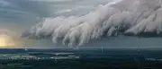 Schwere Gewitter mit Tornado-Gefahr in Deutschland erwartet