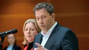 SPD-Chefs unter Druck: Pistorius und Rehlinger als Nachfolger gehandelt