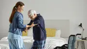 SPD kritisiert Warkens Pflegereform: Höhere Lasten für Gutverdiener