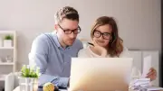 Steuererklärung mit einem Klick: Ab 1. Juli für Millionen möglich