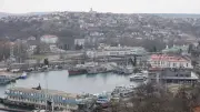 Stromausfall in Sewastopol: Ukraine zerstört Eisenbahnbrücke auf Krim