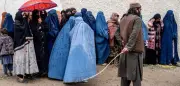 Taliban lassen Frauen ohne Ganzkörperschleier in Herat festnehmen