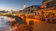 Touristen-Proteste auf Lanzarote: Airbnb-Schlösser zugeklebt