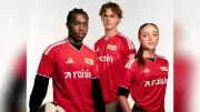 Union Berlin präsentiert neues Heimtrikot in Rot mit Stadion-Hommage
