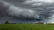 Unwetterwarnung für Stuttgart und Tübingen: Schwere Gewitter und Starkregen