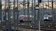 Verlobungsring im Zug gestohlen: Polizei sichert Ring