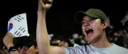 Wahlchaos in Südkorea: Tausende fordern Neuwahlen nach Stimmzettel-Panne