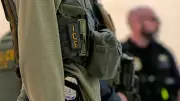 Weißes Haus inszeniert ICE-Festnahmen als Alien-Jagd