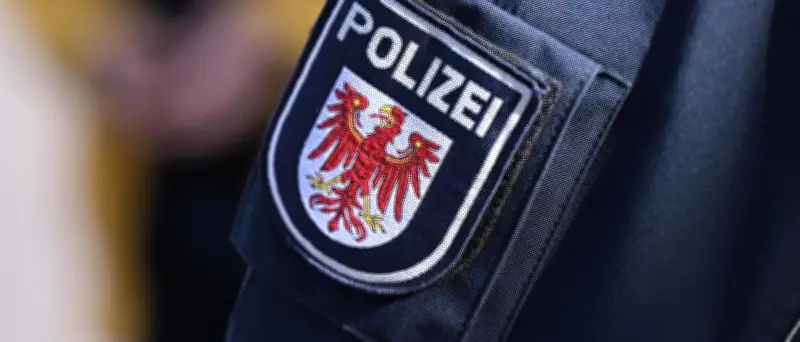 63-Jähriger in Potsdam-West auf Parkplatz überfallen und beraubt