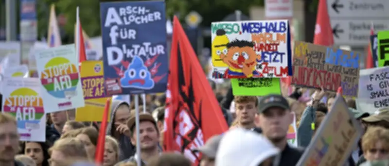AfD-Parteitag in Erfurt: 25.000 Menschen protestieren friedlich gegen die Partei