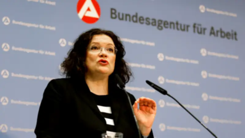 Andrea Nahles: Beitrag zur Arbeitslosenversicherung könnte steigen
