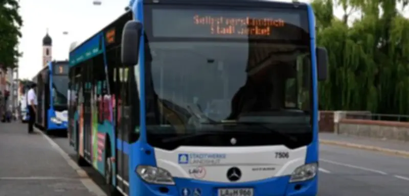 Busfahrer unterbricht Fahrt für Gebet: Was ist erlaubt?