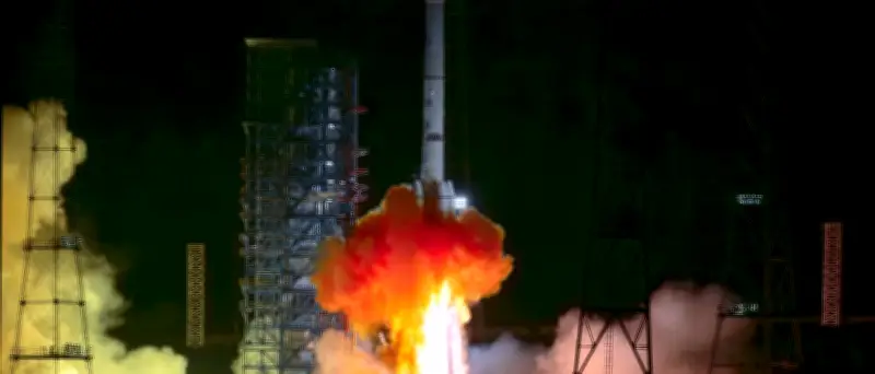 Chinas Sonde Tianwen 2 erreicht Asteroiden Kamo'oalewa