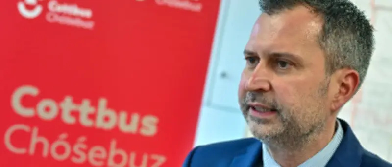 Cottbus OB Schick appelliert nach Angriffen: Deutlicher Haltung zeigen