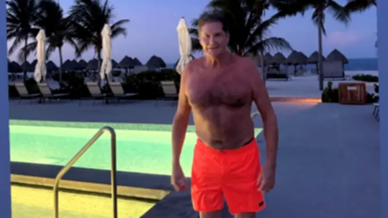 David Hasselhoff: Comeback nach Knie-OP – Urlaub in Mexiko