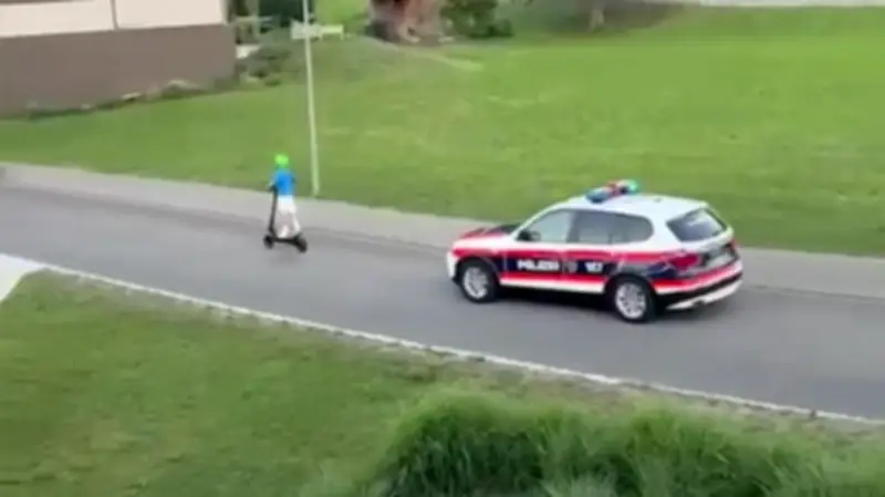Ermittlungen gegen Polizisten nach Verfolgungsjagd auf 12-Jährigen in Liechtenstein