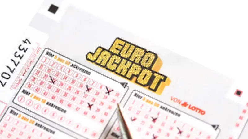 Eurojackpot: BILD-KI erstellt Tippschein mit Mathe-Formel