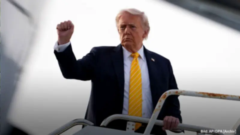 Flughafen Palm Beach in Donald J. Trump International Airport umbenannt